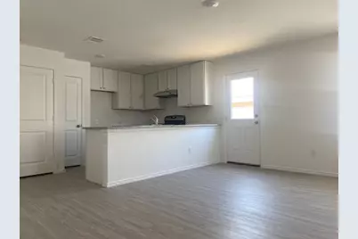 7102 Satellite Way, San Antonio, TX 78252 - Photo 4