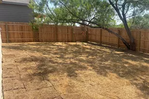 7102 Satellite Wy, San Antonio, TX 78252 - Photo 14