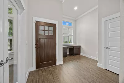 9805 McKnight Loop #38, Austin, TX 78717 - Photo 2