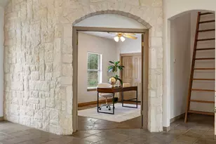 101 Maheo Way, Dripping Springs, TX 78620 - Photo 20