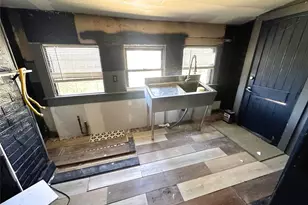 1154 Alamo St, Austin, TX 78702 - Photo 24