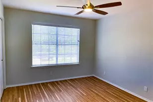 2102 Kenneth Ave, Austin, TX 78741 - Photo 10