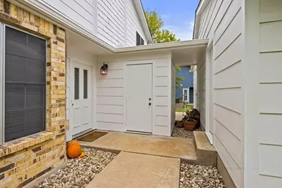 2102 Kenneth Avenue #A, Austin, TX 78741 - Photo 2