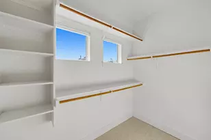 1010 Muse Ln, Austin, TX 78702 - Photo 16