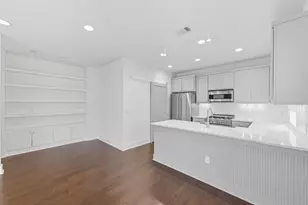 1010 Muse Ln, Austin, TX 78702 - Photo 6