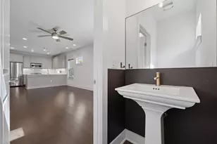 1010 Muse Ln, Austin, TX 78702 - Photo 20