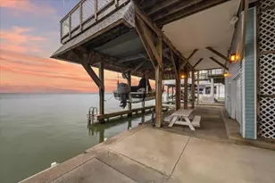 251 Isles End Rd, Galveston, TX 77554 - Photo 22