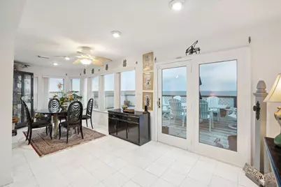 251 Isles End Road, Galveston, TX 77554 - Photo 10