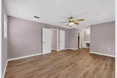11903 Mustang Chase, Austin, TX 78727 - Photo 16
