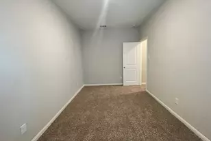 228 Star Spangled Dr, Liberty Hill, TX 78642 - Photo 22