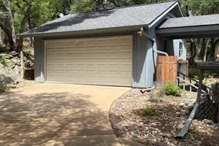 105 Fallbrook Ct, Lakeway, TX 78734 - Photo 26