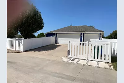 1606 Discovery Boulevard, Cedar Park, TX 78613 - Photo 2