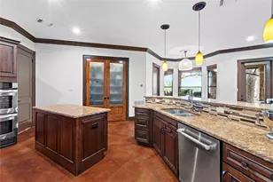 8211 Moon Rise Trail, Jonestown, TX 78645 - Photo 16