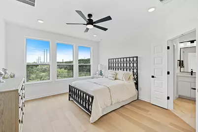 604 Grapeleaf Drive, Lakeway, TX 78738 - Photo 8