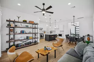 604 Grapeleaf Dr, Lakeway, TX 78738 - Photo 6