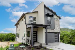 604 Grapeleaf Dr, Lakeway, TX 78738 - Photo 2