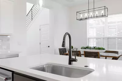 604 Grapeleaf Drive, Lakeway, TX 78738 - Photo 10