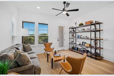 604 Grapeleaf Drive, Lakeway, TX 78738 - Photo 4