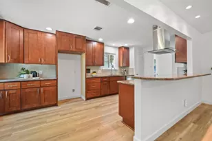 2704 Jorwoods Dr, Austin, TX 78745 - Photo 10