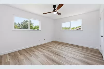 2704 Jorwoods Drive, Austin, TX 78745 - Photo 26