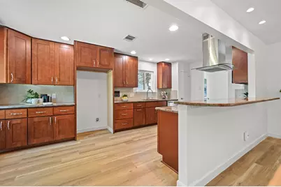 2704 Jorwoods Drive, Austin, TX 78745 - Photo 14