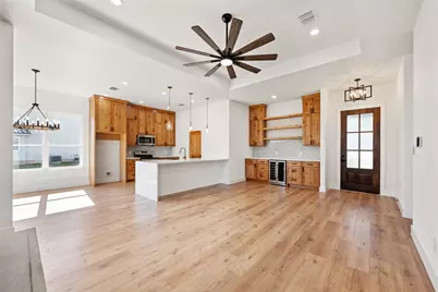 111 Kukui Court, Bastrop, TX 78602 - Photo 8