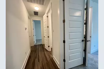 577 Elm Green Street, Hutto, TX 78634 - Photo 18