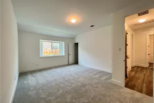 577 Elm Green St, Hutto, TX 78634 - Photo 16