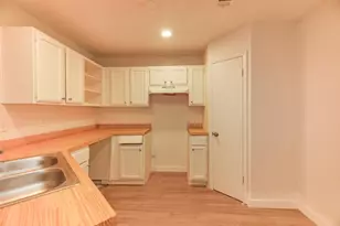 5401 Atascosa Dr, Austin, TX 78744 - Photo 16