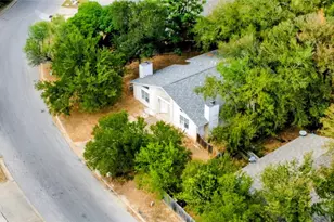 5401 Atascosa Dr, Austin, TX 78744 - Photo 4