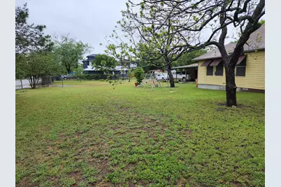 808 Montopolis Drive, Austin, TX 78741 - Photo 6