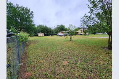 808 Montopolis Drive, Austin, TX 78741 - Photo 14