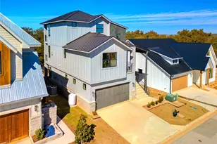 2304 Kellie Brooke Rd, Spicewood, TX 78669 - Photo 4