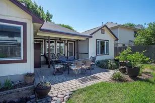 8318 Glen Canyon Dr, Round Rock, TX 78681 - Photo 4