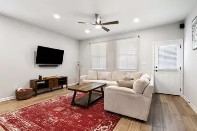 117 Marvins Bend, Georgetown, TX 78626 - Photo 10