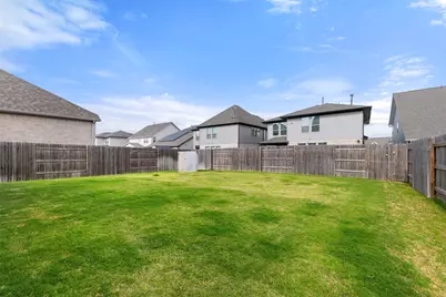 117 Marvins Bend, Georgetown, TX 78626 - Photo 32