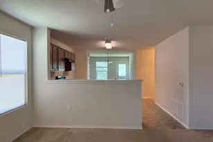 5717 Levenwood Ln, Austin, TX 78724 - Photo 4