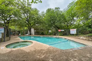 802 S 1st St, Austin, TX 78704 - Photo 20