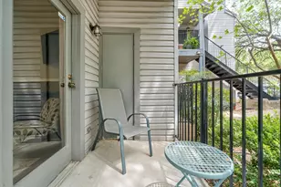 802 S 1st St, Austin, TX 78704 - Photo 18