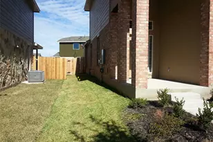 2504 McDonald Way, Austin, TX 78754 - Photo 10