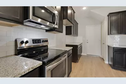 516 E Slaughter Lane #1503, Austin, TX 78744 - Photo 4