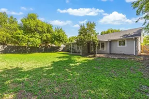 7302 Meadowood Dr Dr, Austin, TX 78723 - Photo 2