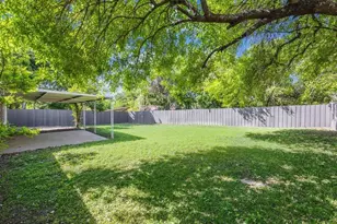 7302 Meadowood Dr, Austin, TX 78723 - Photo 24