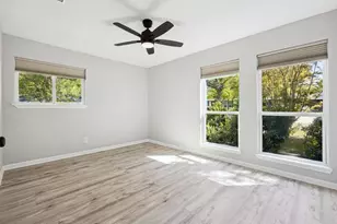7302 Meadowood Dr, Austin, TX 78723 - Photo 20