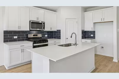 25525 Farmers Crop Lane, Elgin, TX 78621 - Photo 28