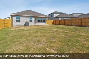 25525 Farmers Crop Ln, Elgin, TX 78621 - Photo 34