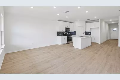 25525 Farmers Crop Lane, Elgin, TX 78621 - Photo 26