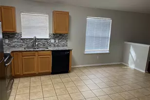 229 Killian Loop, Hutto, TX 78634 - Photo 10