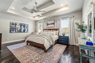 802 Wilkes St, Smithville, TX 78957 - Photo 12