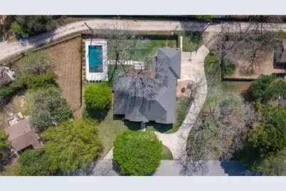 802 Wilkes Street, Smithville, TX 78957 - Photo 26